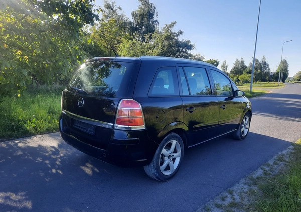 Opel Zafira cena 13900 przebieg: 157000, rok produkcji 2006 z Konin małe 22